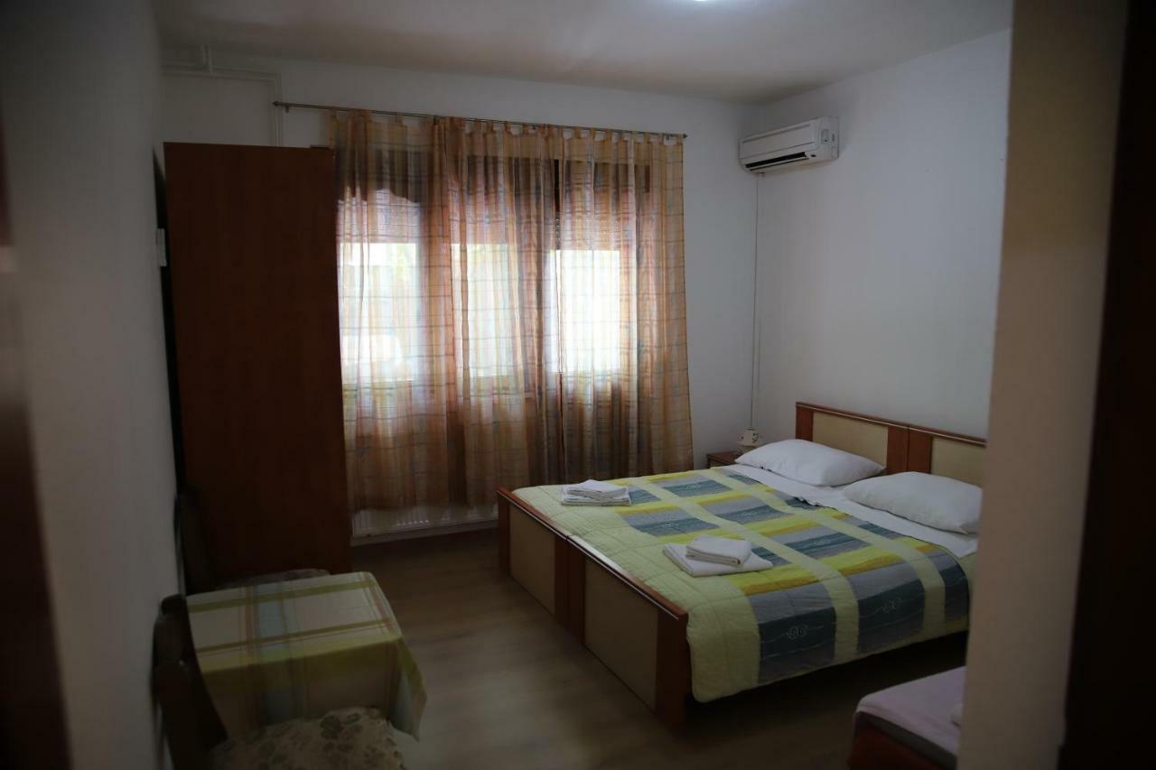 Apartments Sustic Kastela Exterior photo